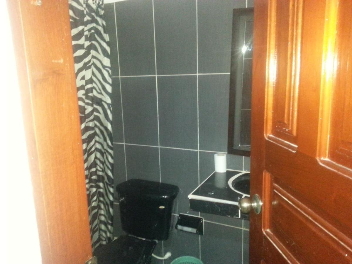 Hostal Selvatrip Leticia Exterior photo
